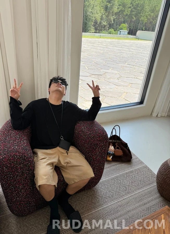 디올 디올 오블리크 슬라이드 샌들 상세 이미지