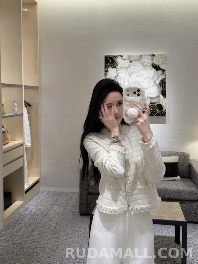 샤넬 샤넬 입체 격자무늬 프린지 가디건 상세 이미지