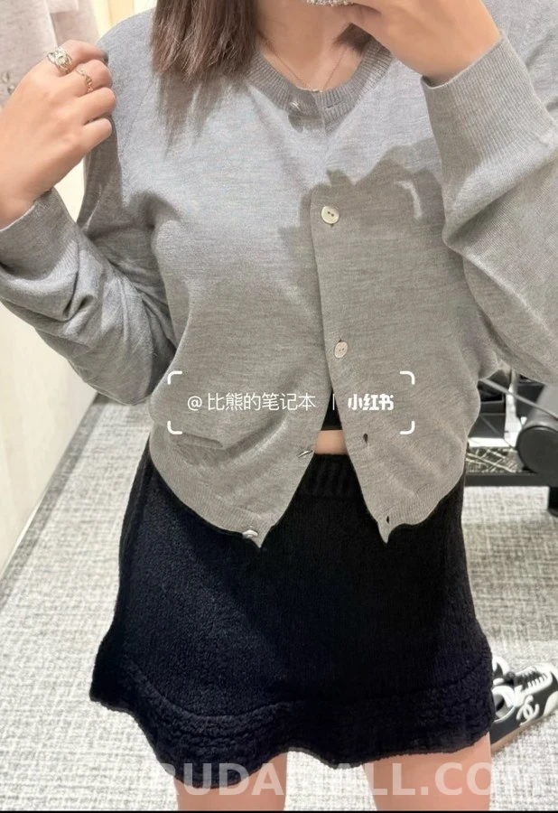 샤넬 샤넬 로고 니트 가디건 상세 이미지