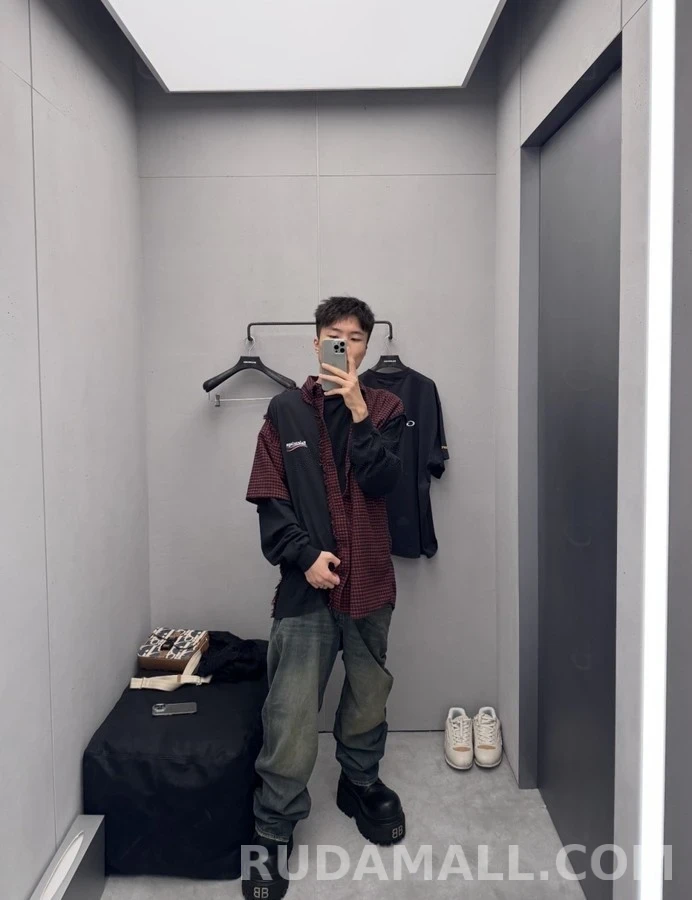 발렌시아가 발렌시아가 체크 패널 셔츠 상세 이미지