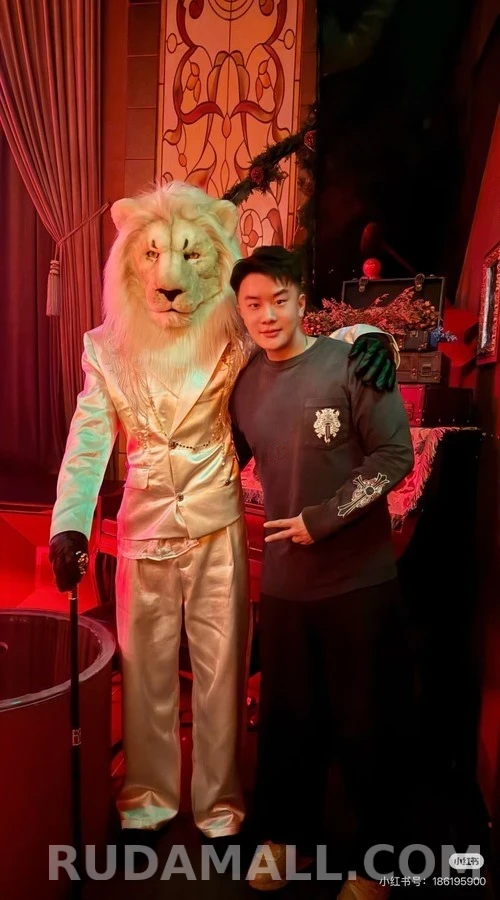 크롬하츠 크롬하츠 홀슈 크로스 긴팔 티셔츠 상세 이미지