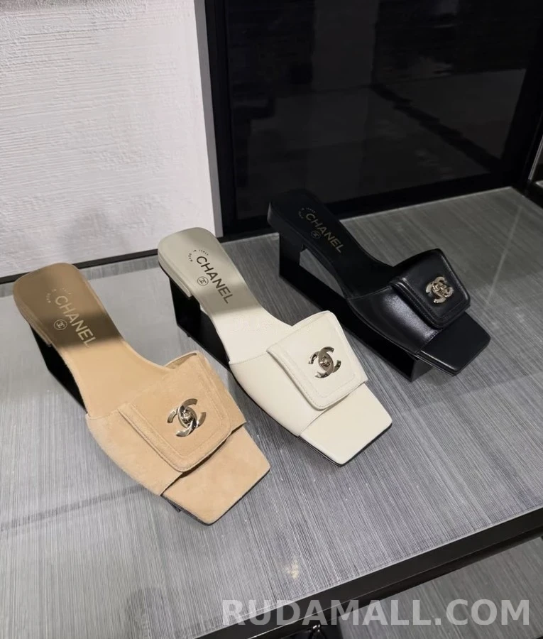 샤넬 샤넬 로고 버클 플랫 샌들 상세 이미지