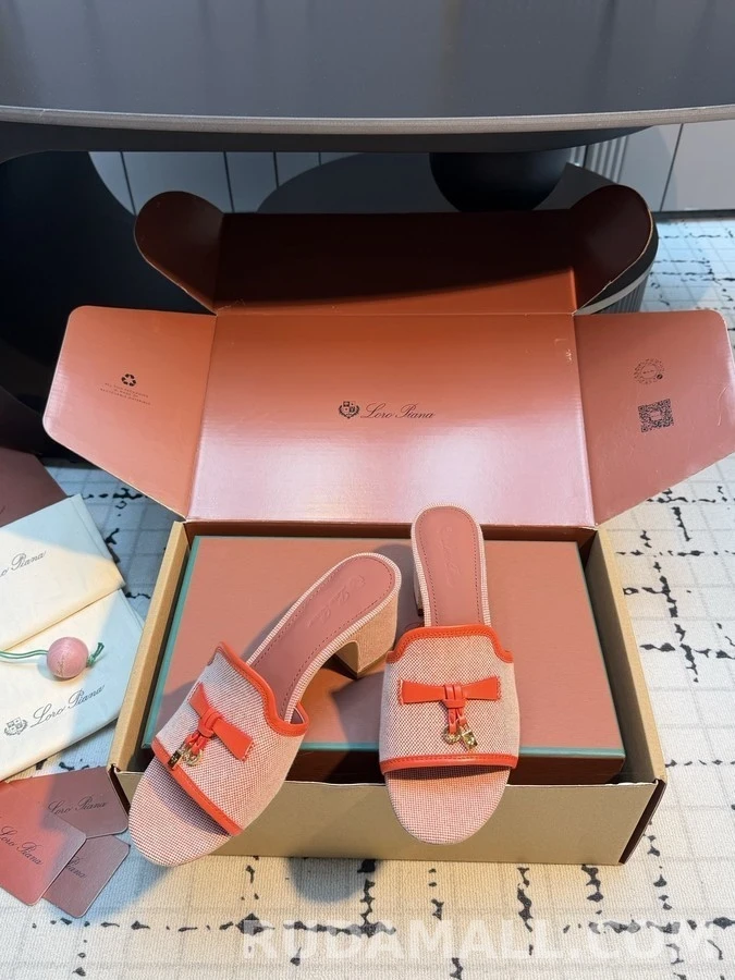 로로피아나 로로피아나 체크 패턴 보우 뮬 상세 이미지