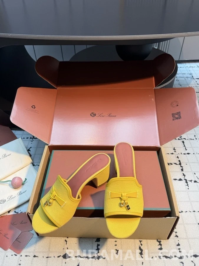 로로피아나 로로피아나 우븐 메탈 장식 블록힐 뮬 상세 이미지