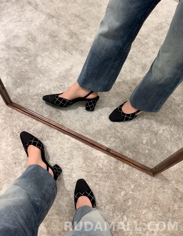 샤넬 샤넬 퀼팅 캡토 슬링백 상세 이미지