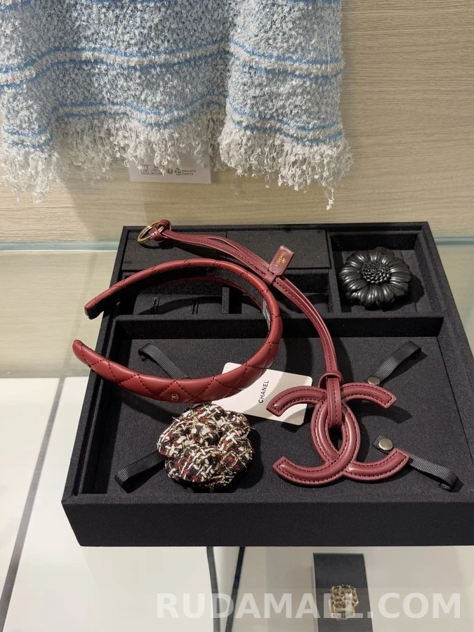 샤넬 샤넬 더블 C 로고 가죽 키링 상세 이미지