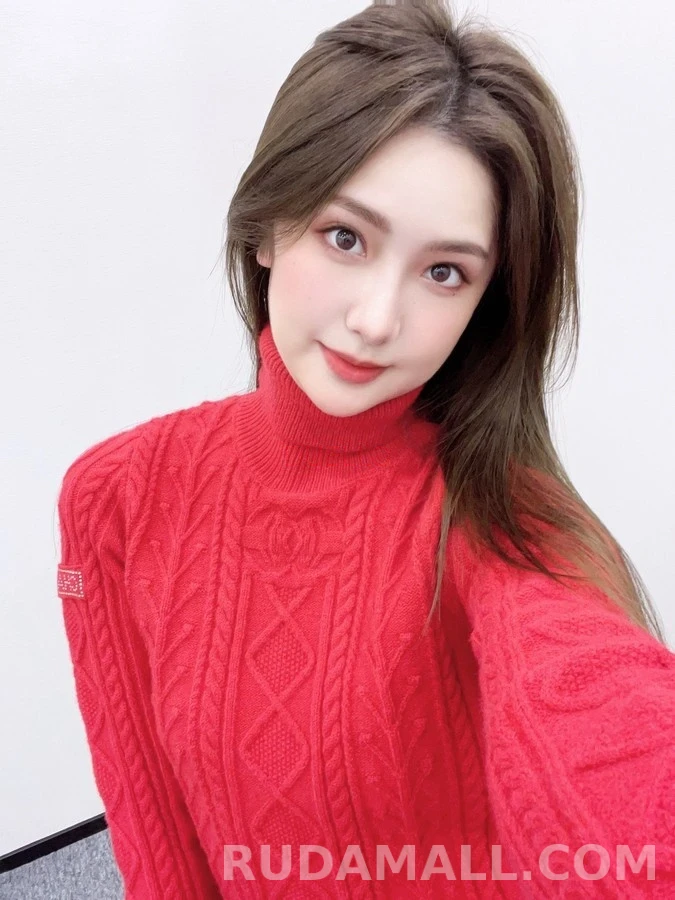 샤넬 샤넬 케이블 니트 터틀넥 스웨터 상세 이미지