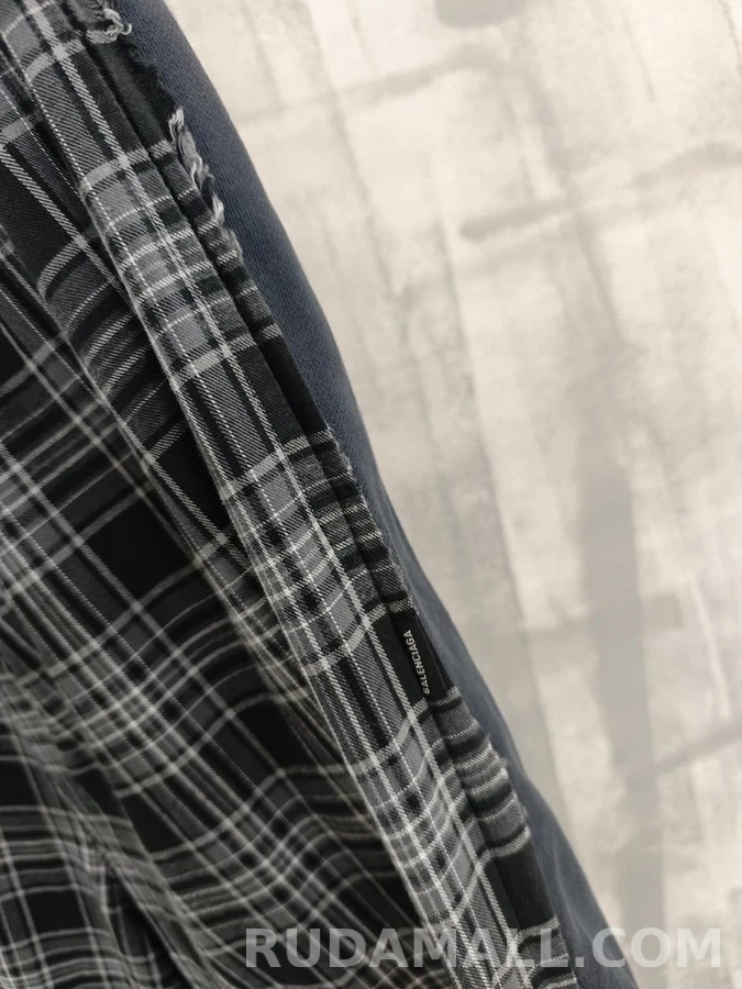 발렌시아가 발렌시아가 체크 배색 와이드 팬츠 상세 이미지