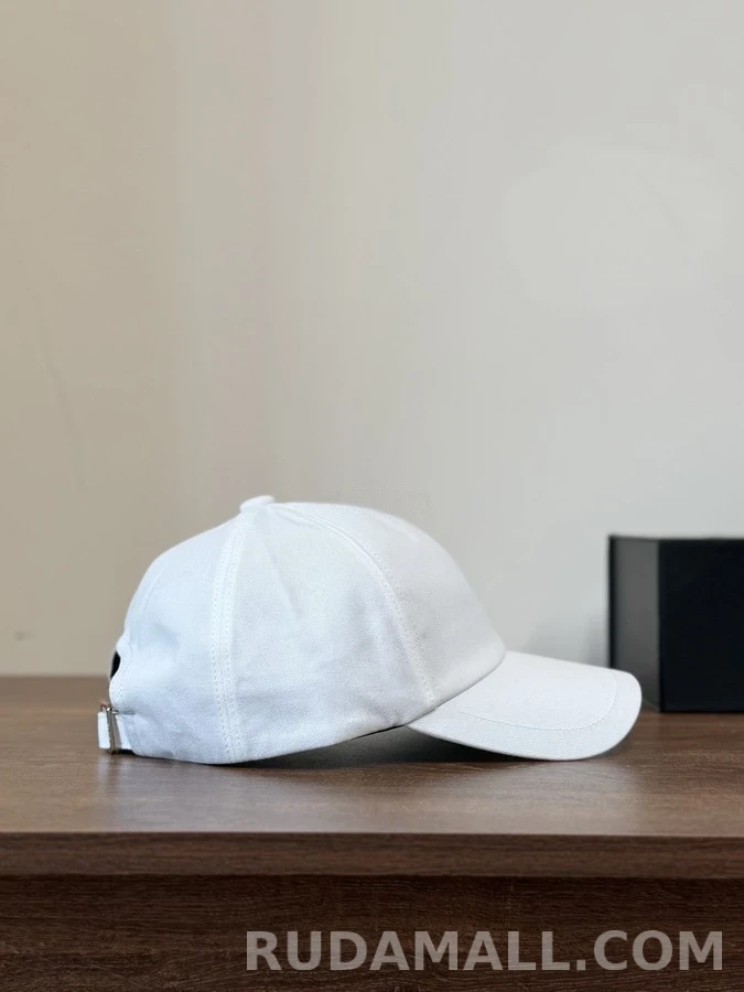 샤넬 샤넬 더블 C 자수 볼캡 상세 이미지