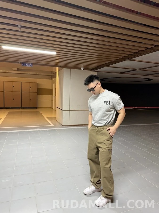 몽클레어 몽클레어 드로스트링 워크웨어 팬츠 상세 이미지