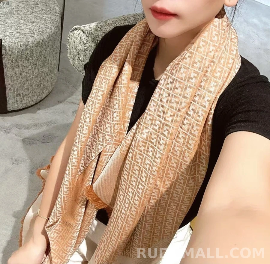 펜디 펜디 자카드 숄 상세 이미지