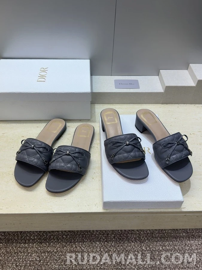 디올 디올 까나쥬 퀼팅 보우 슬라이드 샌들 상세 이미지