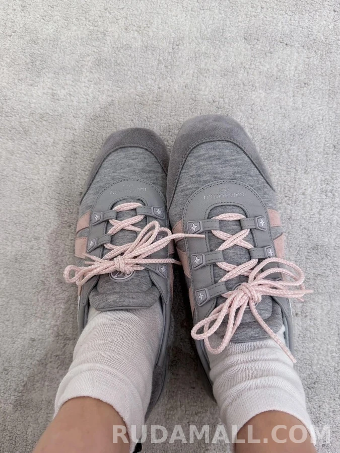 루이비통 루이비통 SNEAKERINA 뮬 스니커즈 상세 이미지
