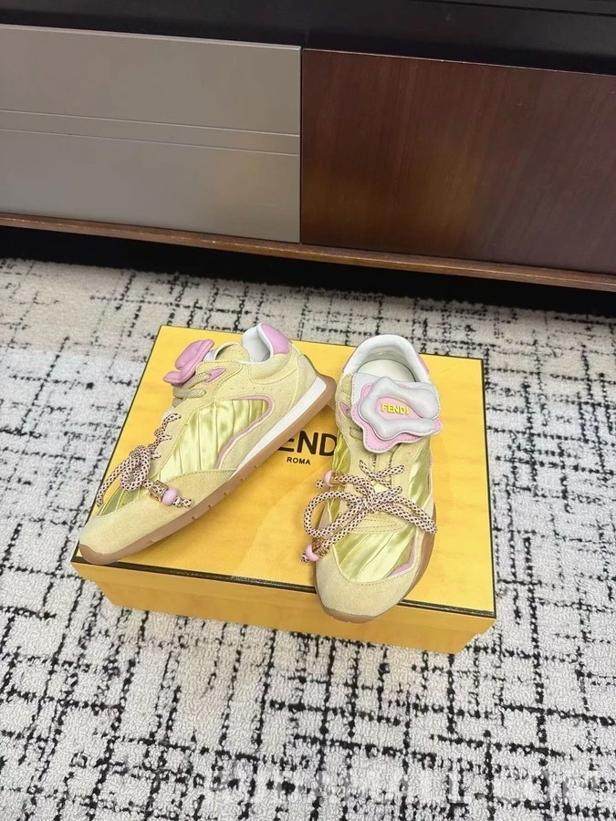 펜디 펜디 딜피나 런웨이 스니커즈 상세 이미지