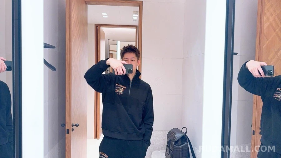 버버리 버버리 기사 엠블럼 팬츠 상세 이미지