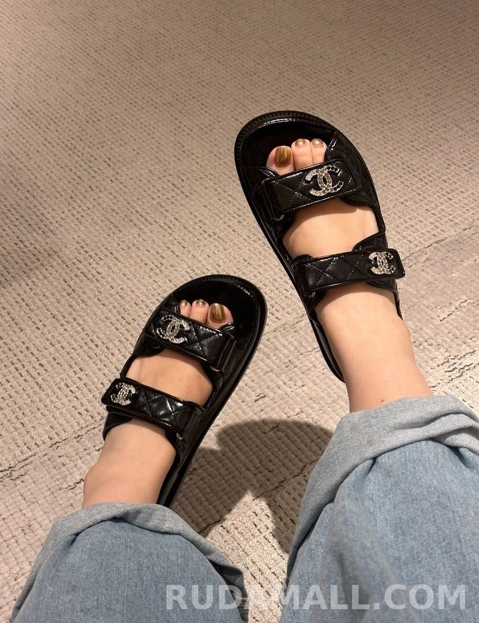 샤넬 샤넬 퀼팅 로고 샌들 상세 이미지