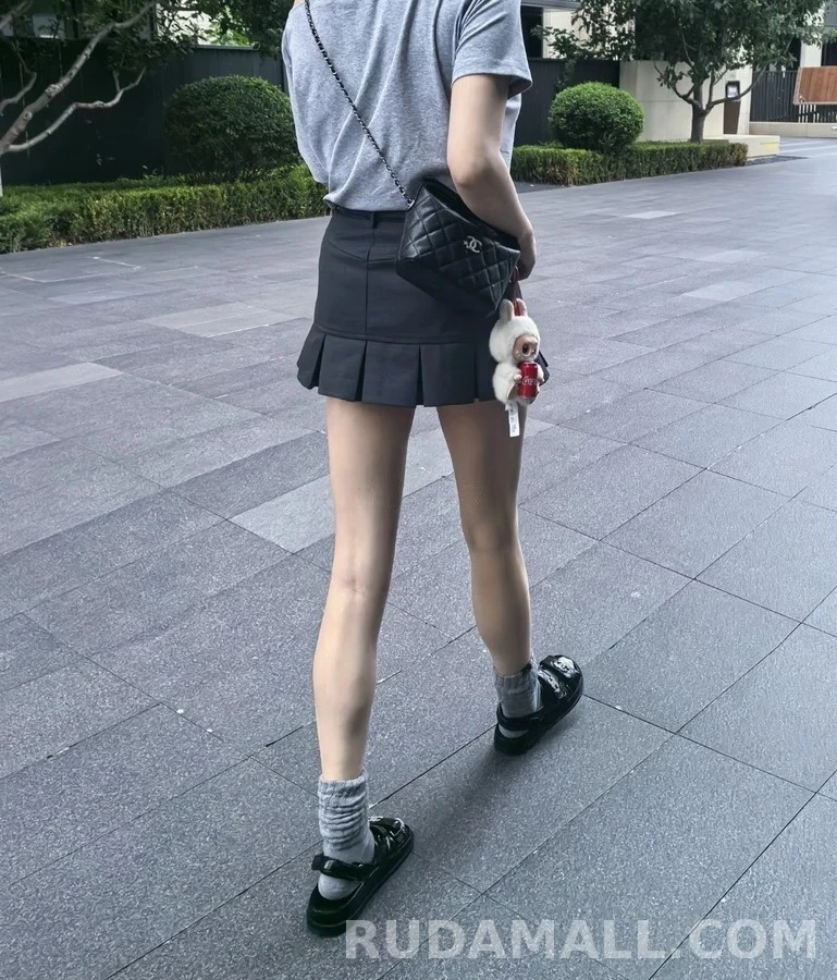 샤넬 샤넬 퀼팅 로고 샌들 상세 이미지