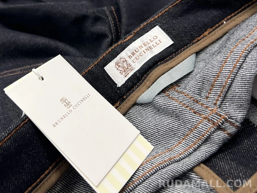 브루넬로 쿠치넬리 브루넬로 쿠치넬리 워싱 데님 스트레이트핏 팬츠 상세 이미지