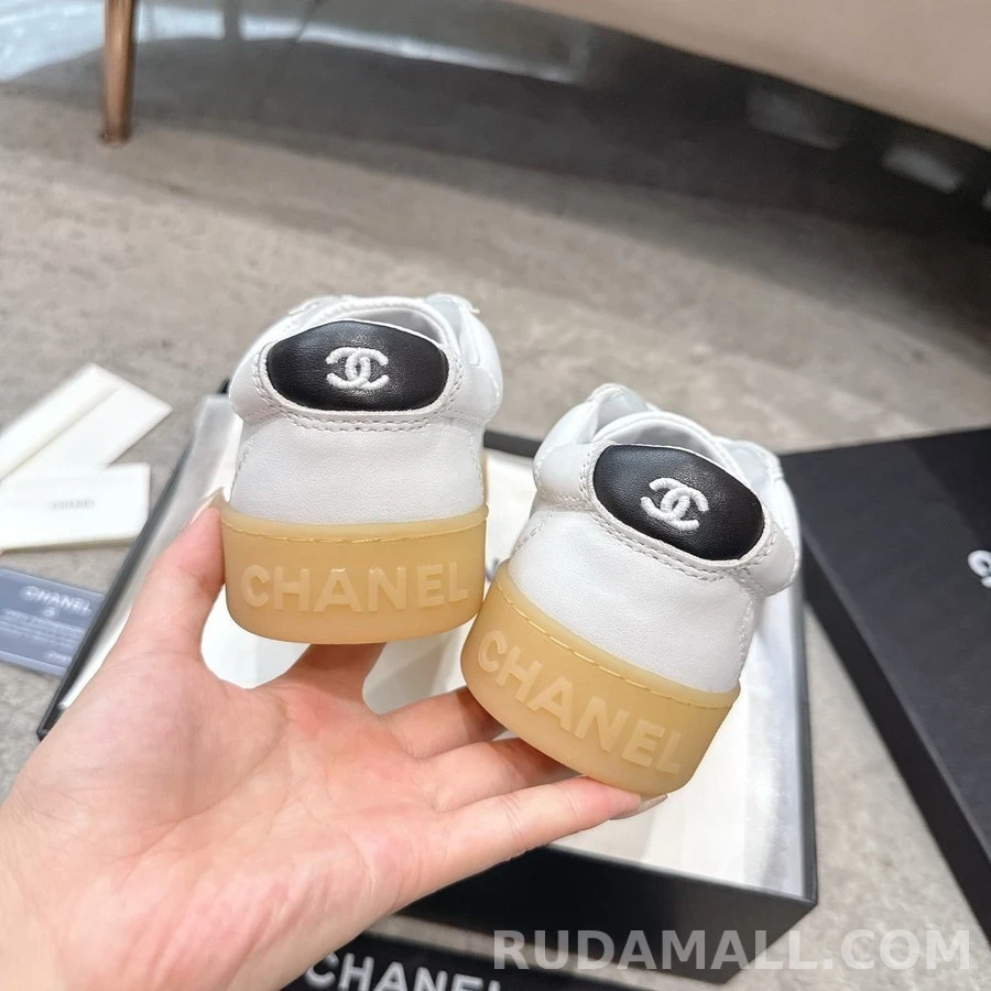 샤넬 샤넬 레더 스니커즈 상세 이미지