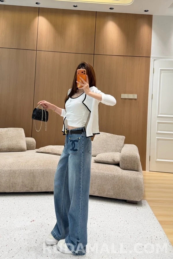 샤넬 샤넬 더블C 로고 포켓 데님 와이드 팬츠 상세 이미지