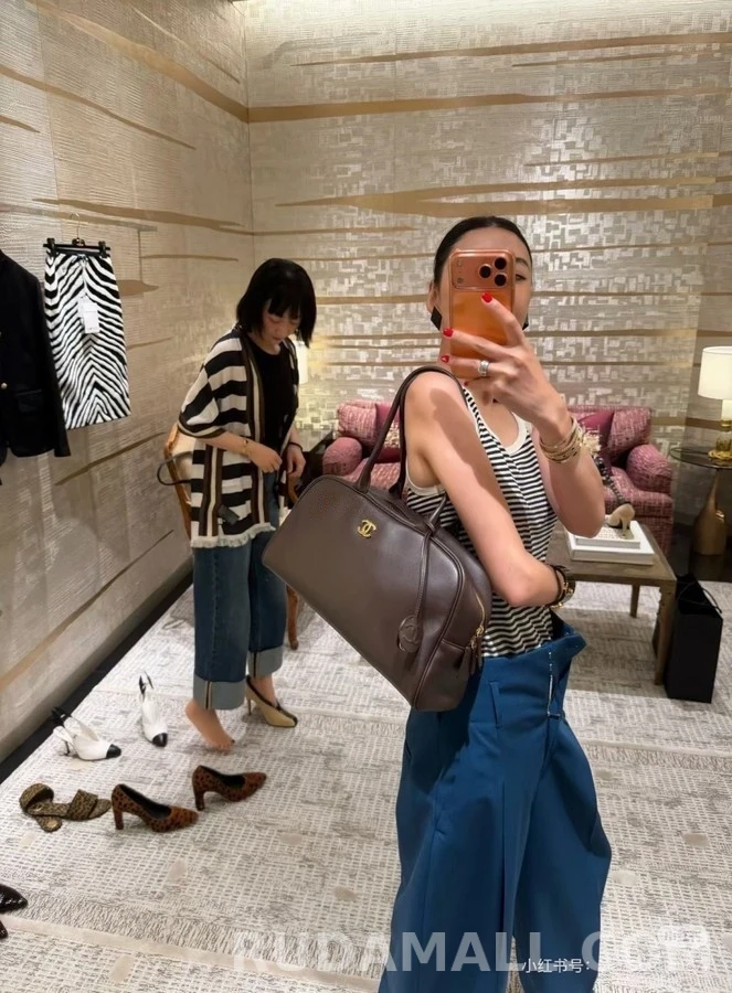 샤넬 샤넬 더블 C 로고 플리츠 와이드 팬츠 상세 이미지