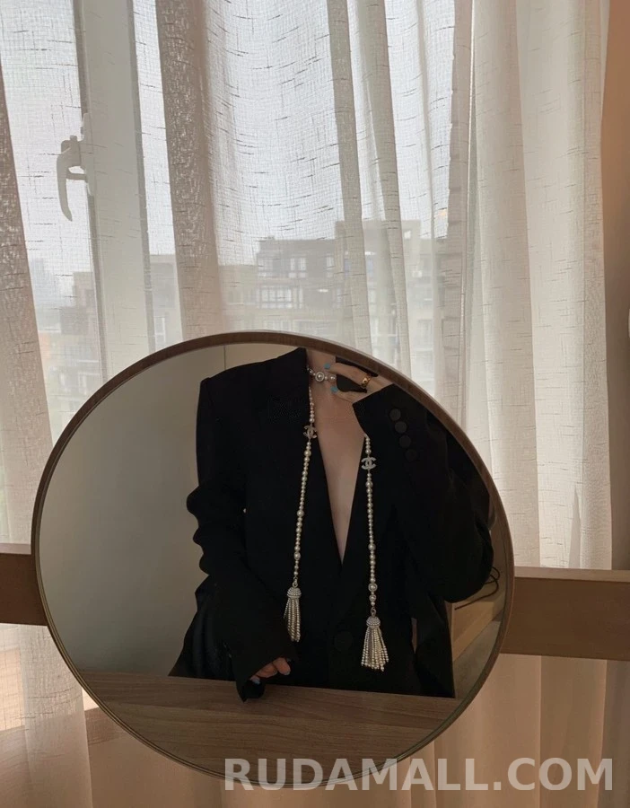 샤넬 샤넬 로고 진주 롱 목걸이 상세 이미지