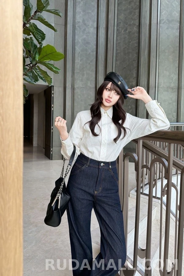 샤넬 샤넬 로고 데님 스트레이트 팬츠 상세 이미지