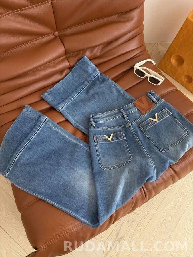 발렌티노 발렌티노 V 로고 와이드 커프 데님 팬츠 상세 이미지