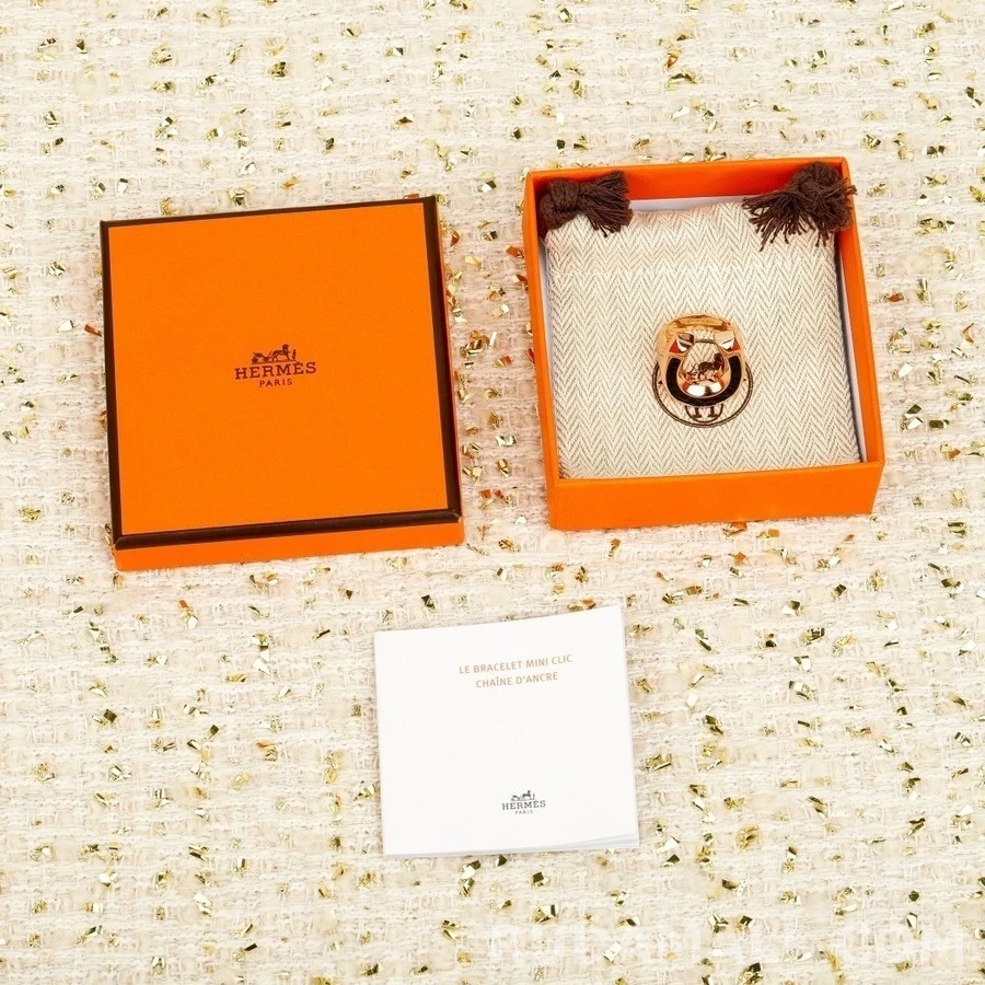 에르메스 에르메스 토네르 홀스슈 스터드 반지 상세 이미지