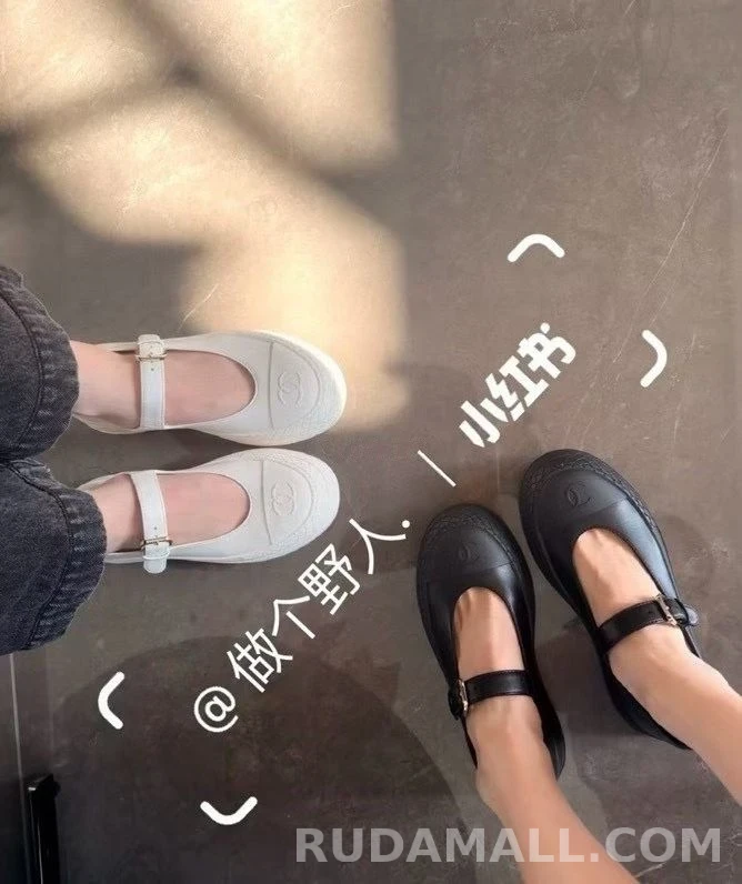 샤넬 샤넬 퀼팅 밑창 스트랩 플랫 상세 이미지