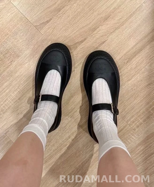 샤넬 샤넬 두꺼운 굽 메리제인 슈즈 상세 이미지