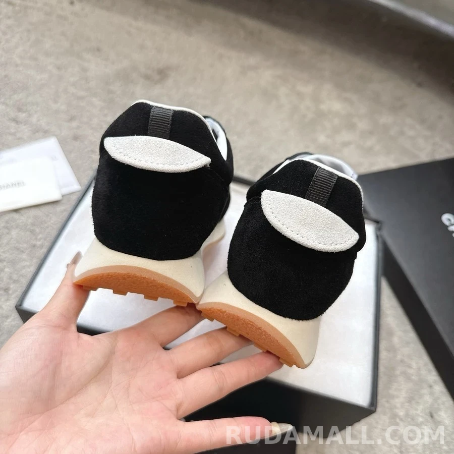 샤넬 샤넬 스웨이드 저먼 트레이너 스니커즈 상세 이미지