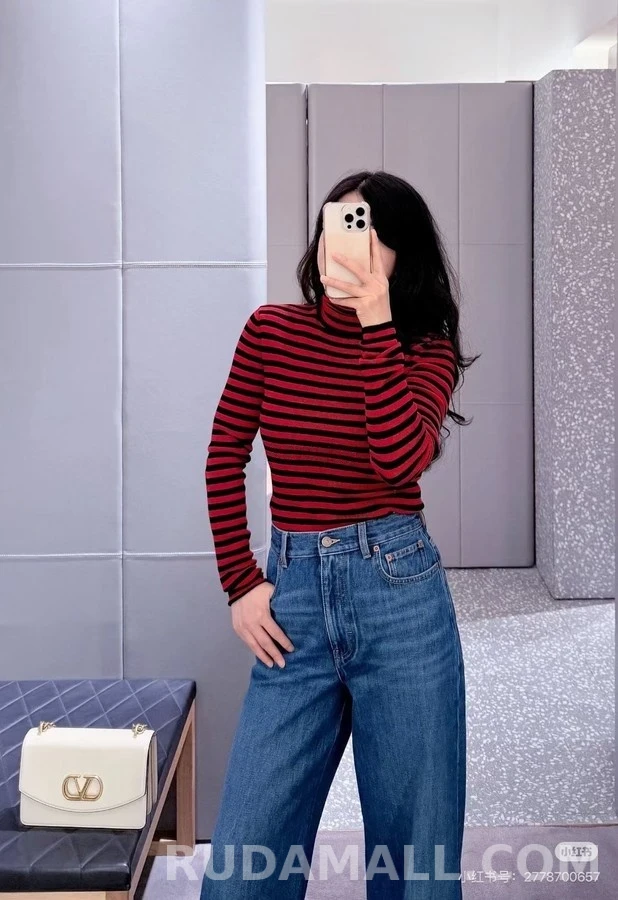 발렌티노 발렌티노 V 로고 와이드 크롭 데님 팬츠 상세 이미지