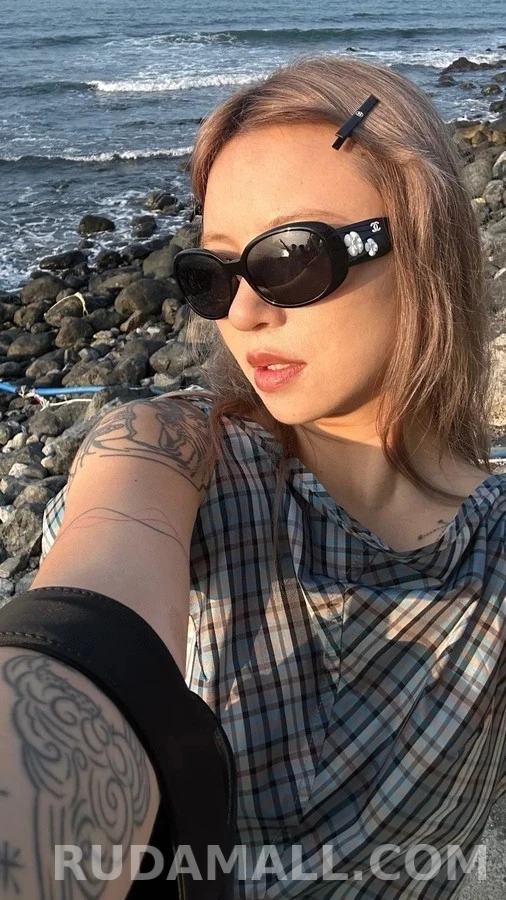 샤넬 샤넬 플라워 장식 선글라스 상세 이미지