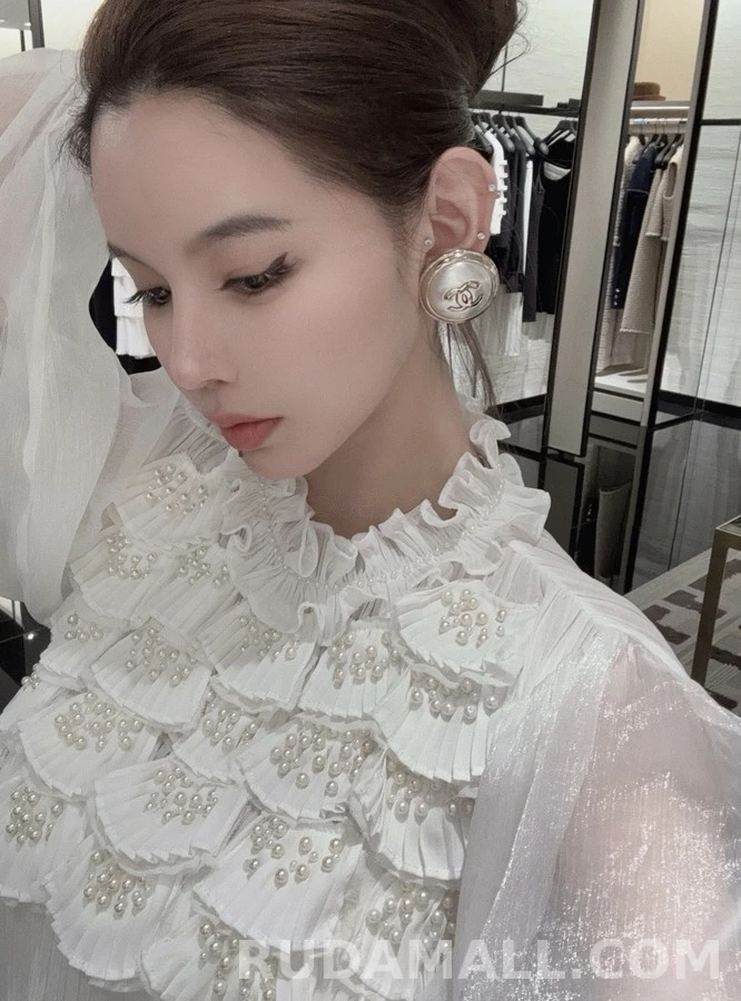 샤넬 샤넬 더블C 진주 버튼 이어링 상세 이미지