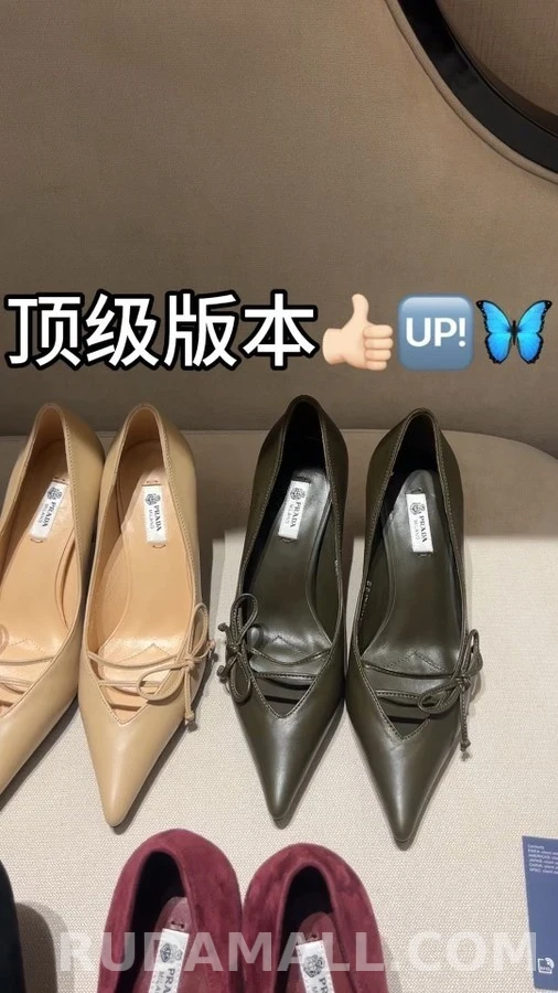 프라다 프라다 스웨이드 보우 펌프스 상세 이미지