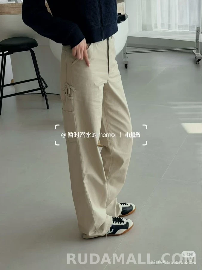 샤넬 샤넬 더블C 로고 카고 데님 팬츠 상세 이미지