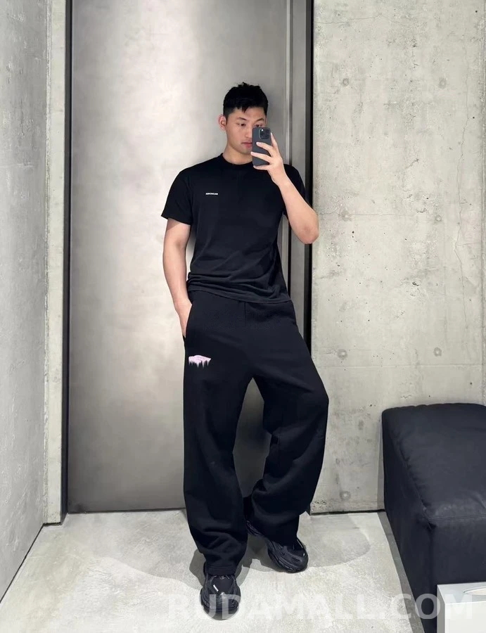 발렌시아가 발렌시아가 멜티드 프린트 트레이닝 팬츠 상세 이미지