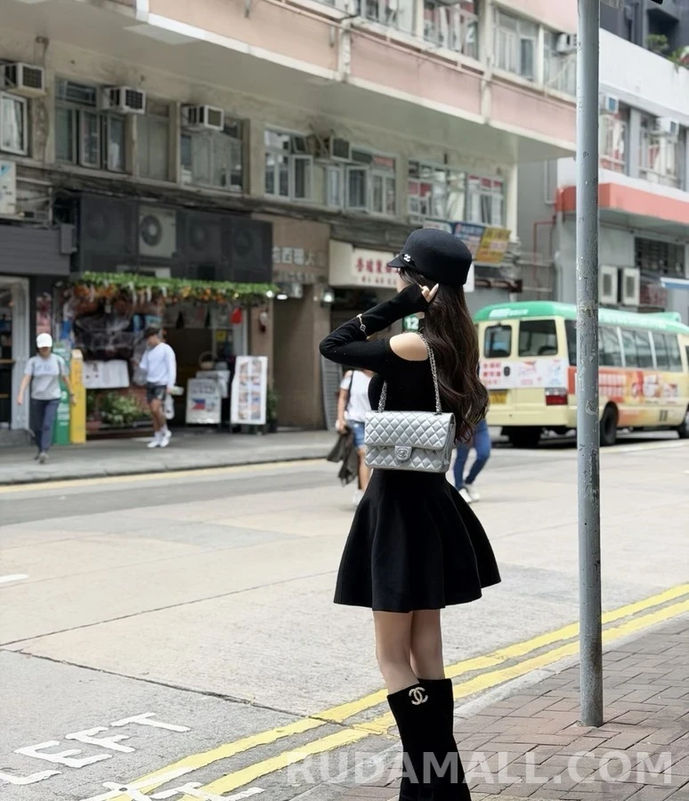샤넬 샤넬 스웨이드 펄 로고 캡토 부츠 상세 이미지