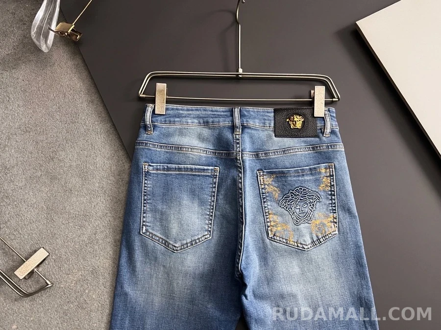 베르사체 베르사체 메두사 자수 워싱 데님 팬츠 상세 이미지