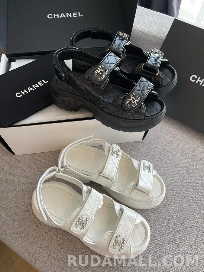 샤넬 샤넬 퀼팅 더블C 로고 샌들 상세 이미지