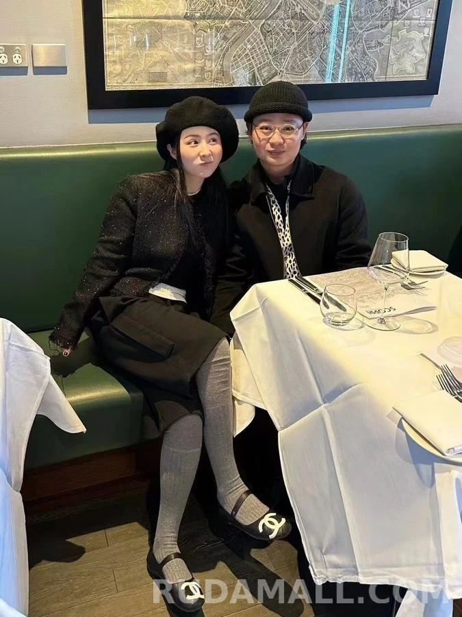 샤넬 샤넬 빅 로고 퀼팅 메리 제인 플랫 상세 이미지