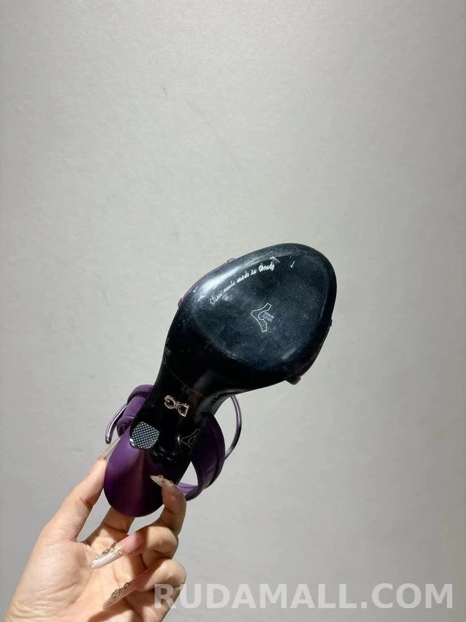 돌체앤가바나 돌체앤가바나 하트 장식 샌들 힐 상세 이미지