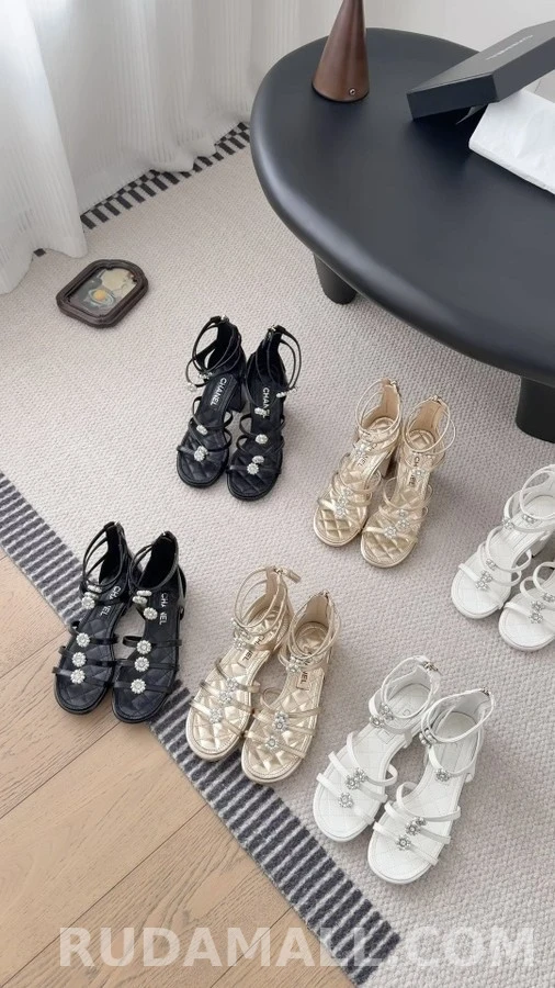 샤넬 샤넬 진주 플라워 글래디에이터 샌들 상세 이미지