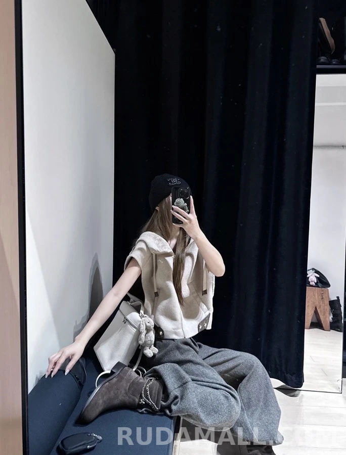 샤넬 샤넬 체인 클로버 스웨이드 앵클 부츠 상세 이미지