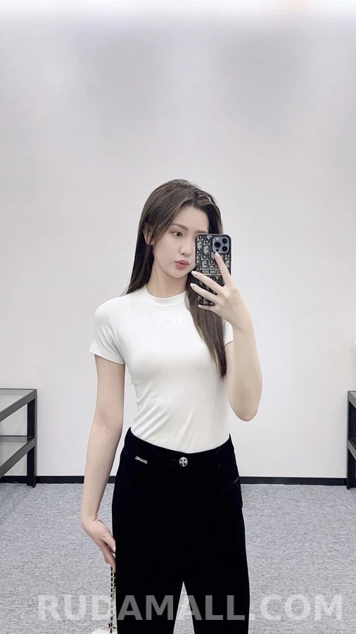 샤넬 샤넬 2025 벨벳 와이드 스트레이트 팬츠 상세 이미지