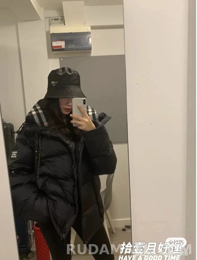 버버리 버버리 투웨이 패딩 베스트 상세 이미지