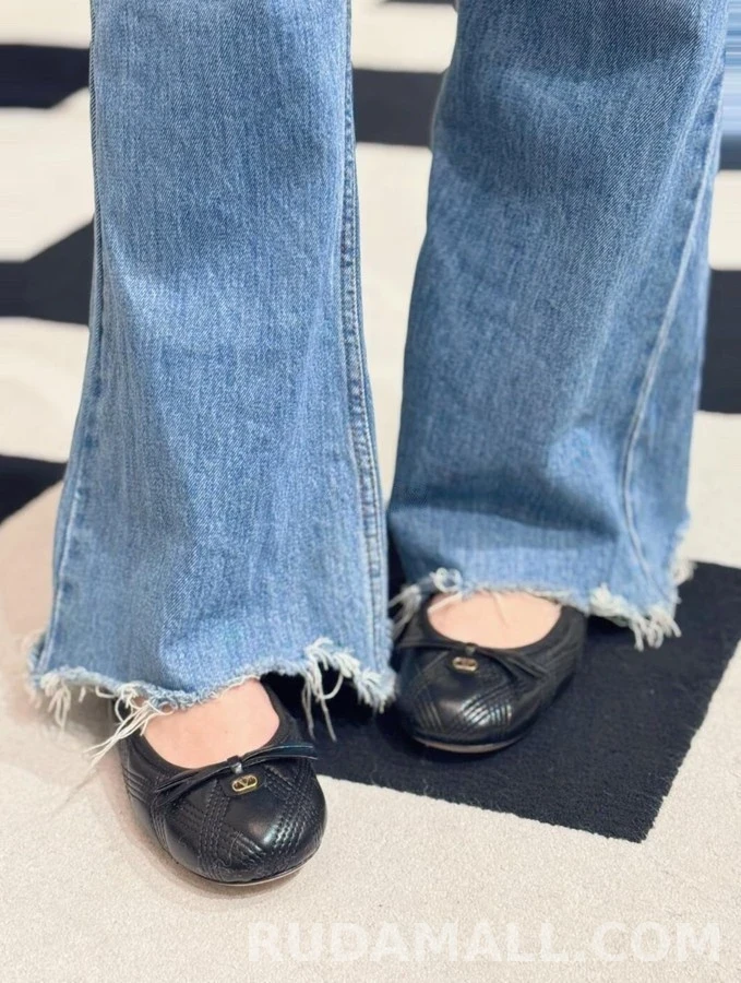 발렌티노 발렌티노 퀼팅 리본 발레 플랫 상세 이미지