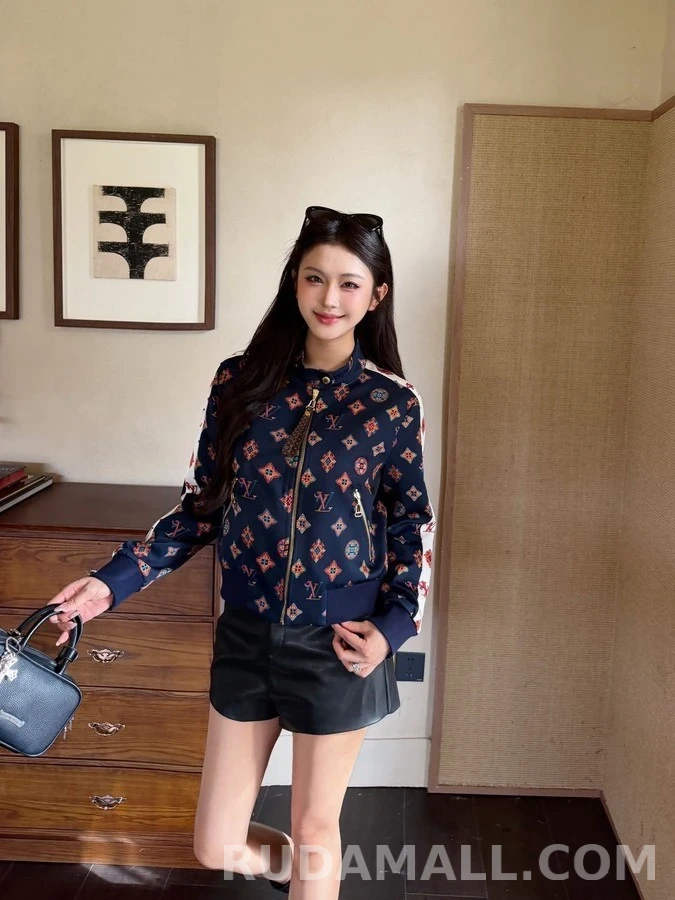 루이비통 루이비통 모노그램 프린트 자켓 상세 이미지