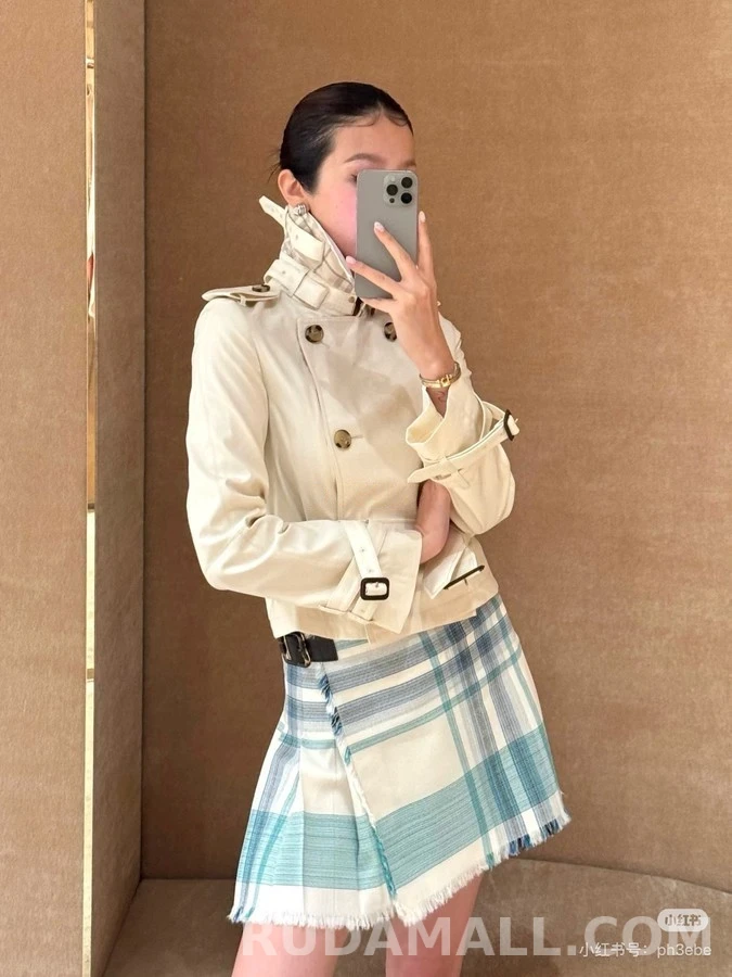 버버리 버버리 더블 브레스티드 숏 자켓 상세 이미지